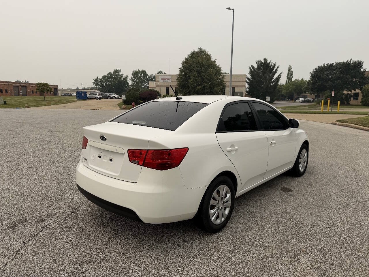 Used 2011 Kia Forte LX FWD image 4