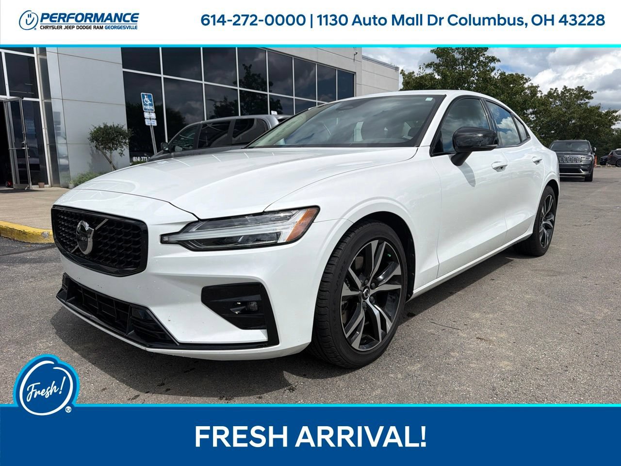 Used 2024 Volvo S60 B5 Core FWD image 4