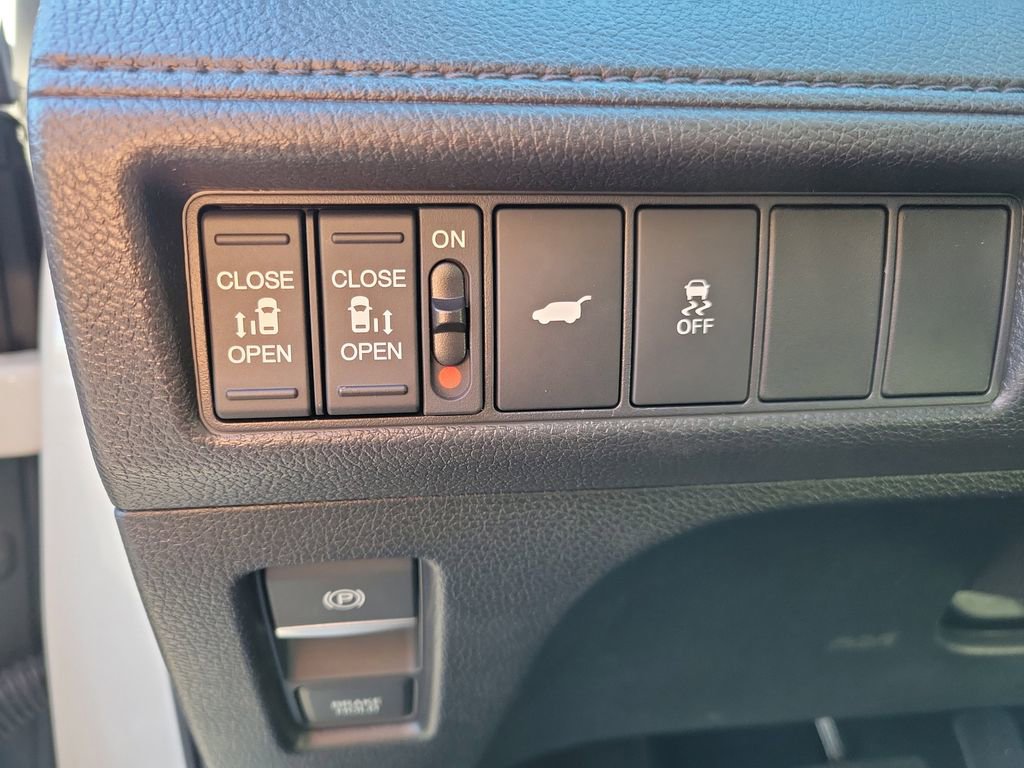 Certified 2026 Honda Odyssey EX-L image 30