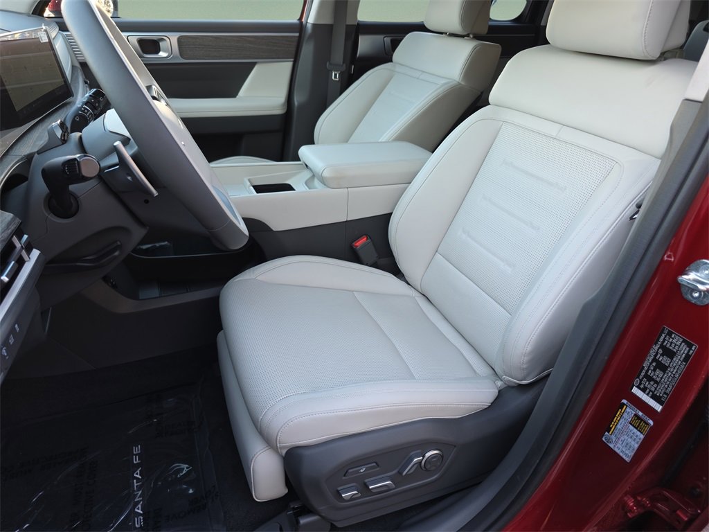 Used 2024 Hyundai Santa Fe Calligraphy image 13