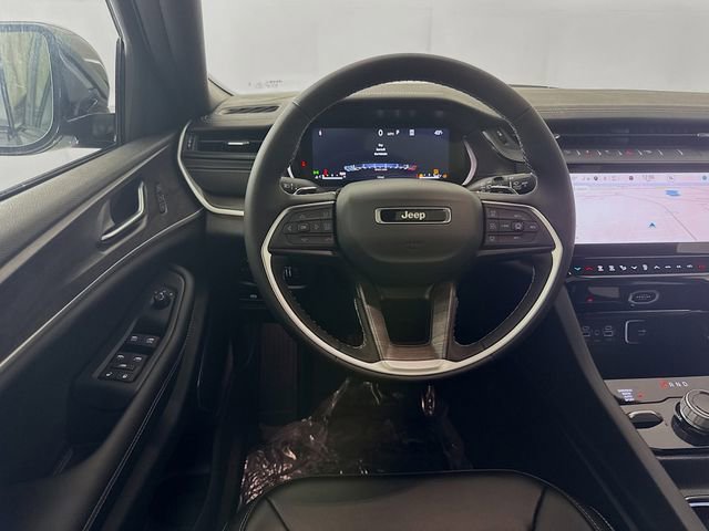 New 2026 Jeep Grand Cherokee L Limited w/ Limited Altitude Package image 22