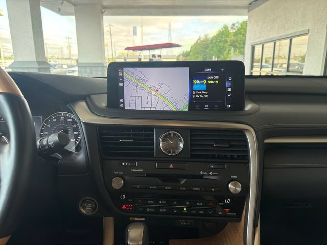 Used 2022 Lexus RX 350L Premium w/ Premium Package AWD/4WD image 17