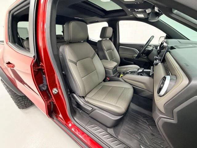 Certified 2023 Chevrolet Colorado ZR2 w/ ZR2 Convenience Package III AWD/4WD image 25