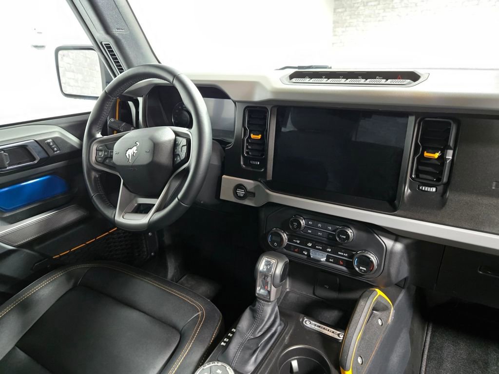 Used 2023 Ford Bronco Badlands image 53
