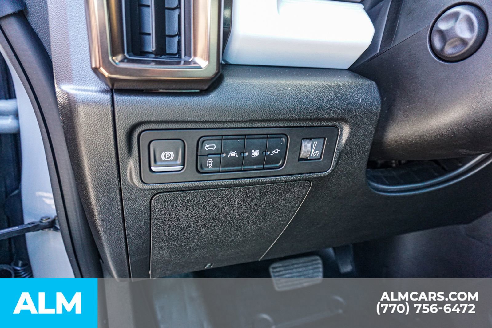 Used 2024 GMC Hummer EV 3X image 40