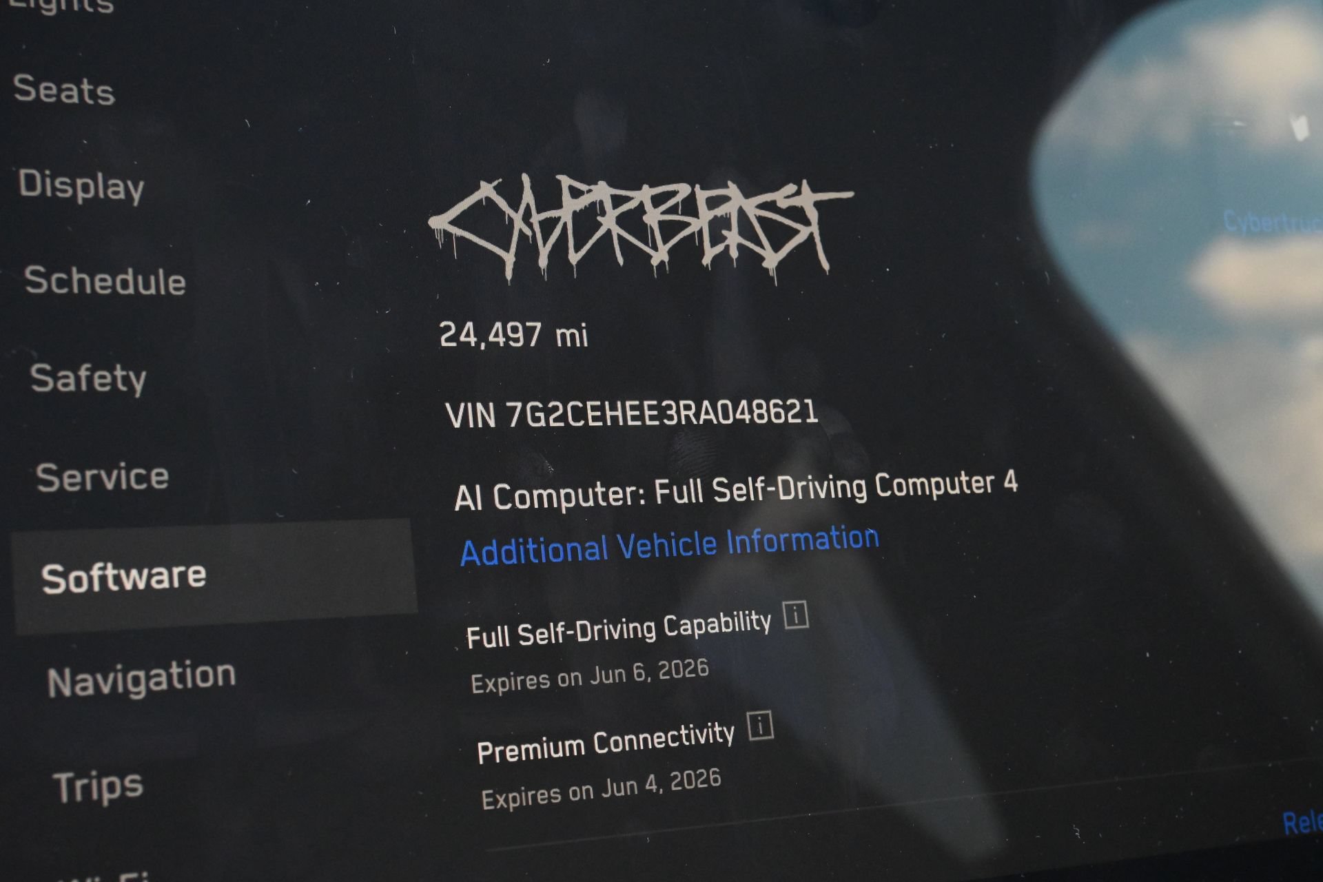 Used 2024 Tesla Cybertruck Cyberbeast AWD/4WD image 11