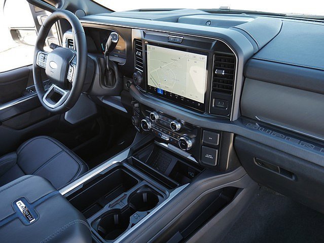 New 2025 Ford F250 Platinum image 34