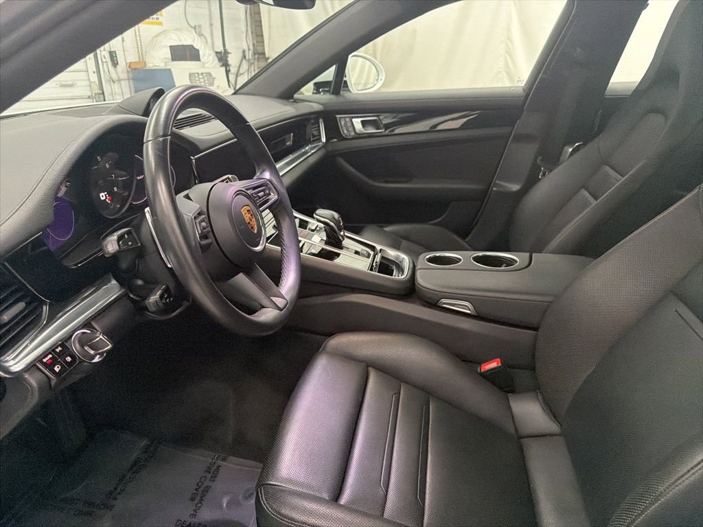 Used 2021 Porsche Panamera image 15