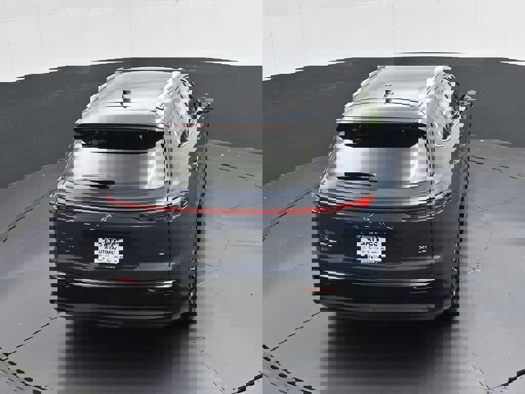 New 2025 Toyota Crown Signia image 38