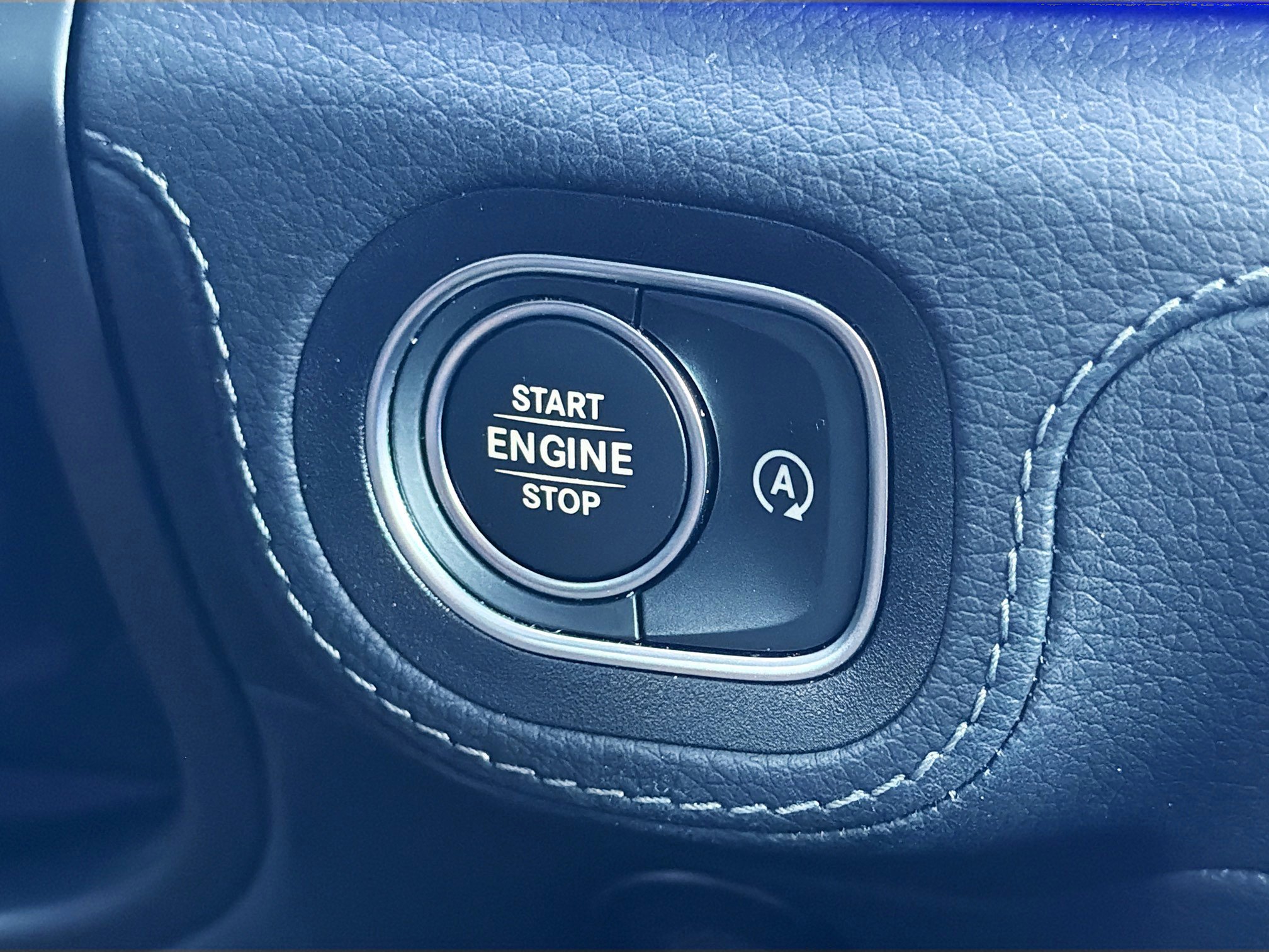 Used 2025 Mercedes-Benz GLS 580 4MATIC image 39