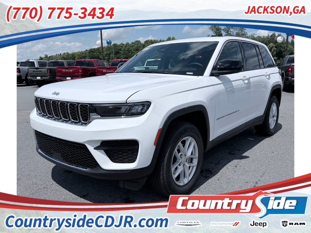 New 2026 Jeep Grand Cherokee Laredo