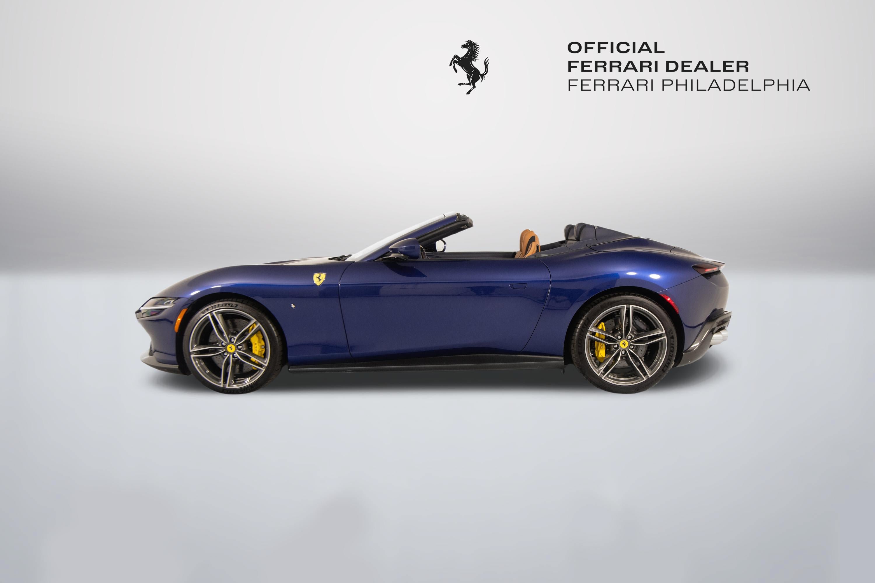 Certified 2025 Ferrari Roma Spider RWD image 5