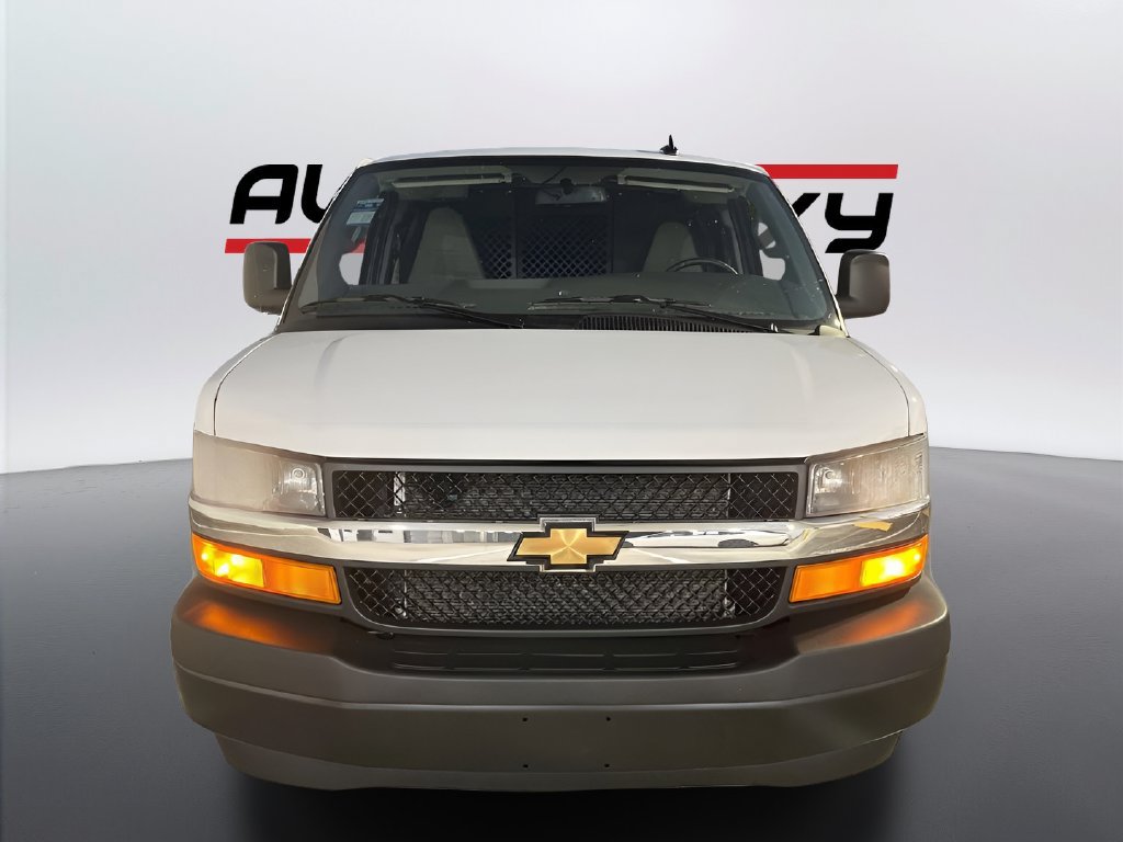 Used 2025 Chevrolet Express 2500 w/ Communications Package RWD image 2