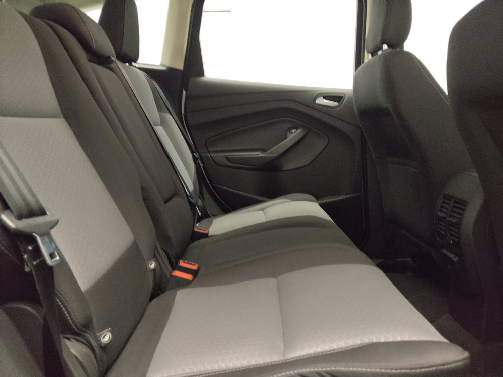 Used 2018 Ford C-MAX SE FWD image 19