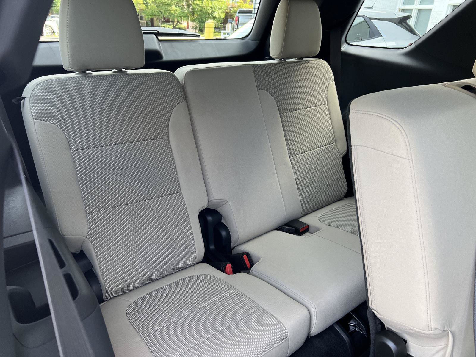 Used 2023 Chevrolet Traverse LS w/ Safety Package AWD/4WD image 14