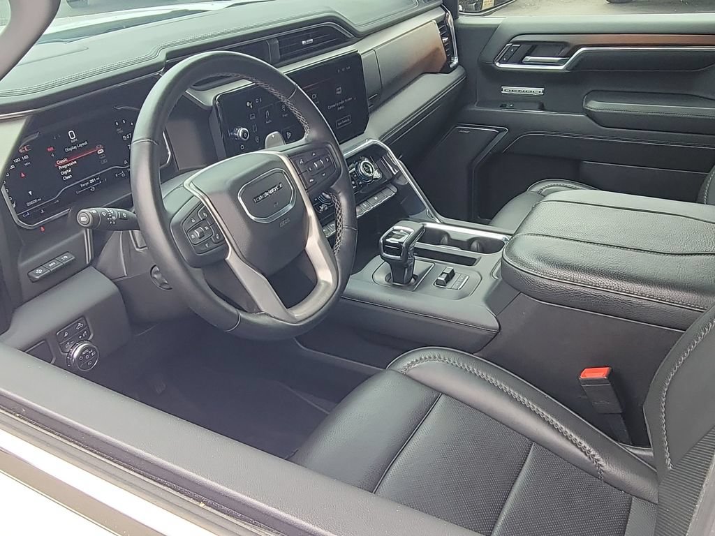 Used 2024 GMC Sierra 1500 Denali w/ Denali Reserve Package RWD image 10
