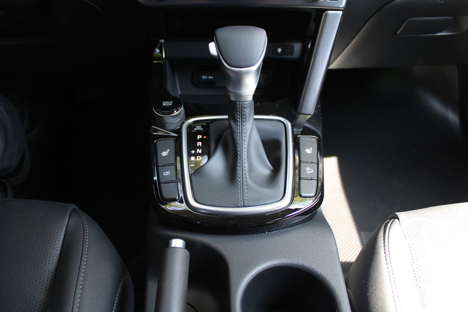 New 2026 Kia Seltos EX FWD image 30