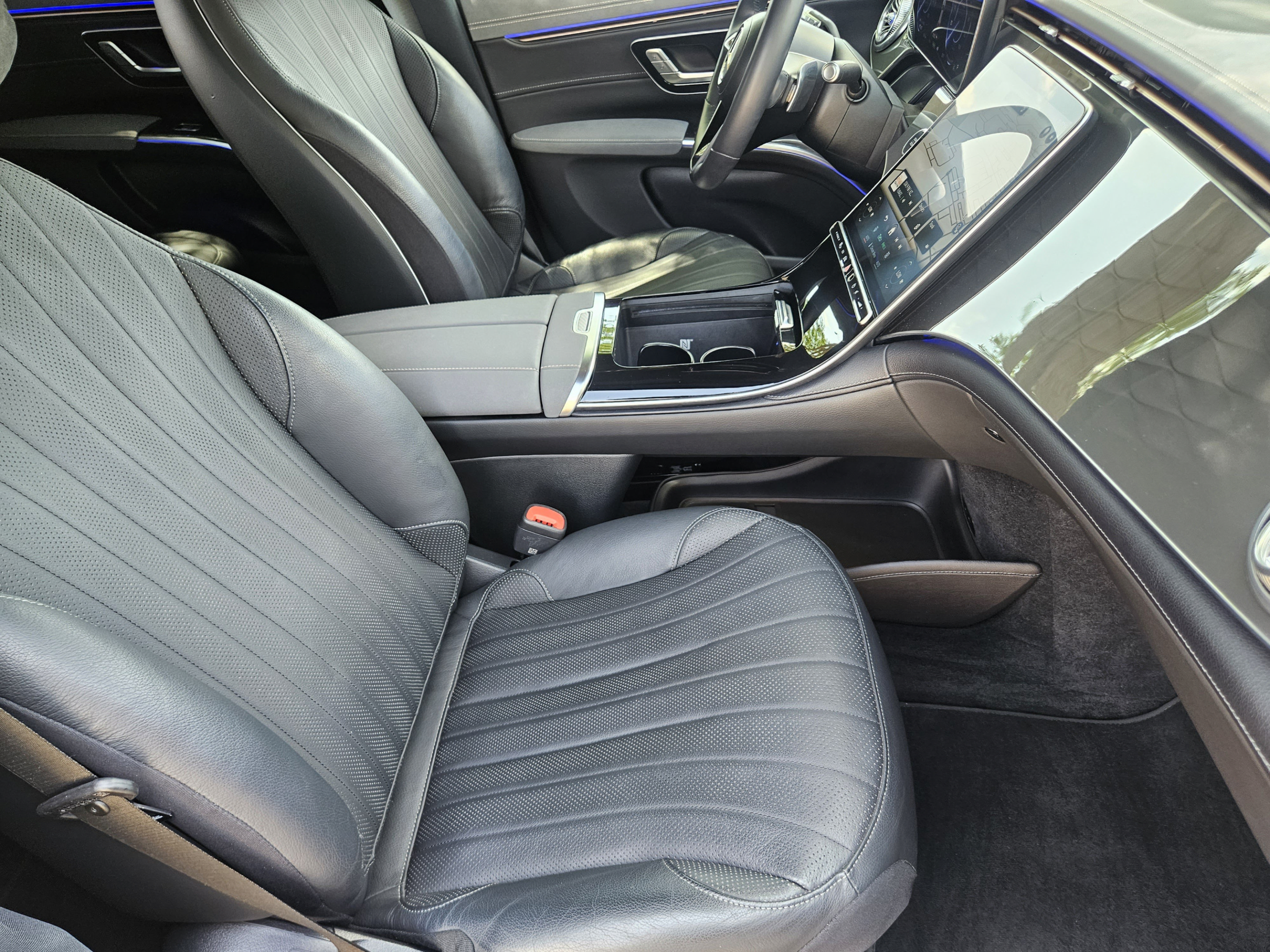 Certified 2023 Mercedes-Benz EQS 450+ SUV image 6