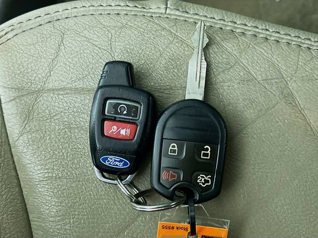 Used 2014 Ford Edge SEL w/ Equipment Group 205A AWD/4WD image 12