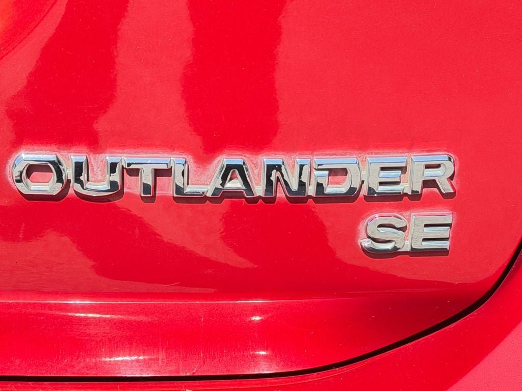 Used 2019 Mitsubishi Outlander SE AWD/4WD image 32