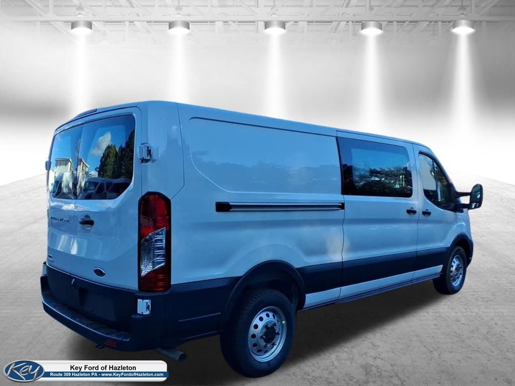 New 2025 Ford Transit 250 Low Roof AWD w/ Load Area Protection Package image 4