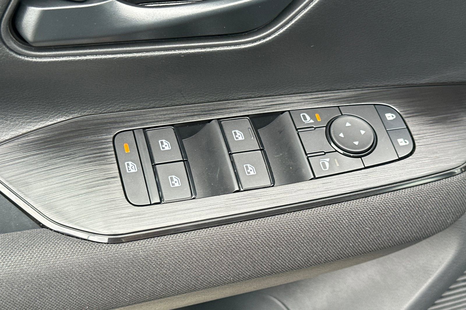 New 2026 Nissan Kicks S image 13