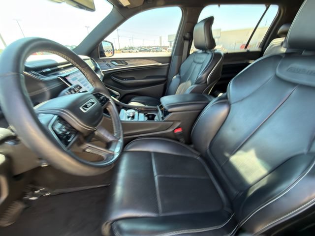 Used 2021 Jeep Grand Cherokee L Overland w/ Luxury Tech Group IV AWD/4WD image 26