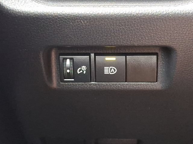 Certified 2022 Toyota RAV4 LE AWD/4WD image 23