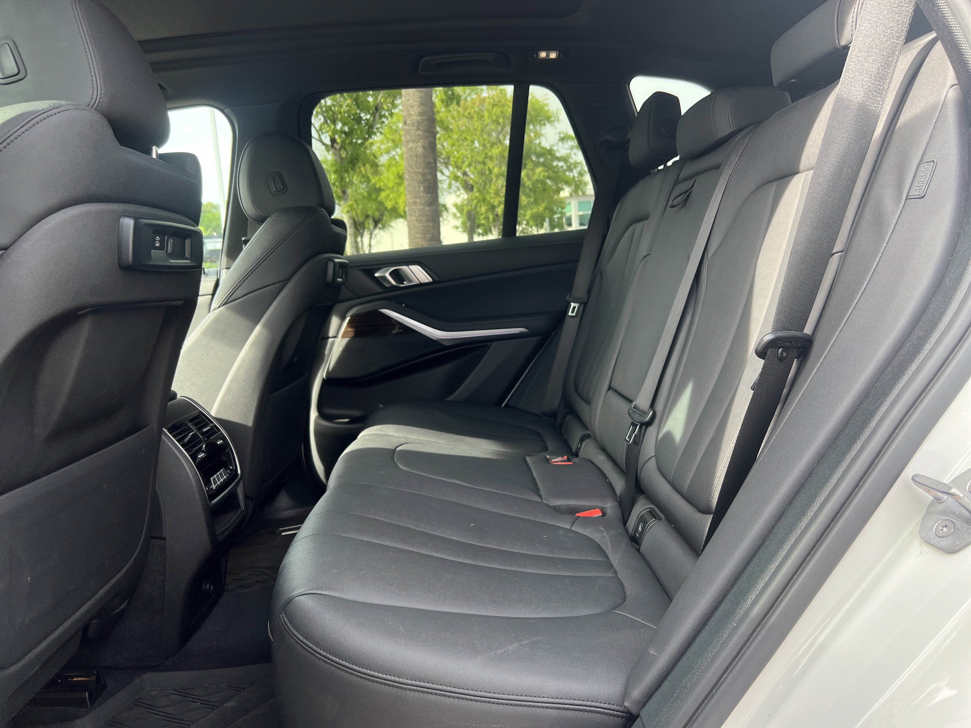 Used 2020 BMW X5 xDrive40i w/ Convenience Package AWD/4WD image 31