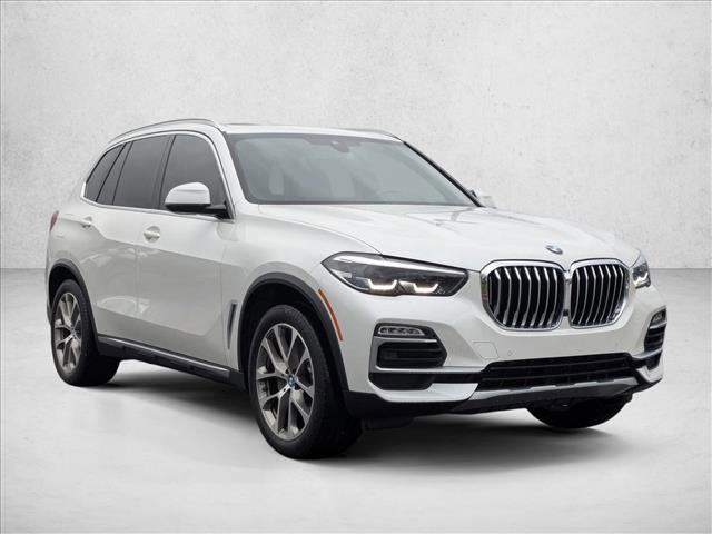 Certified 2021 BMW X5 xDrive40i w/ Premium Package image 3