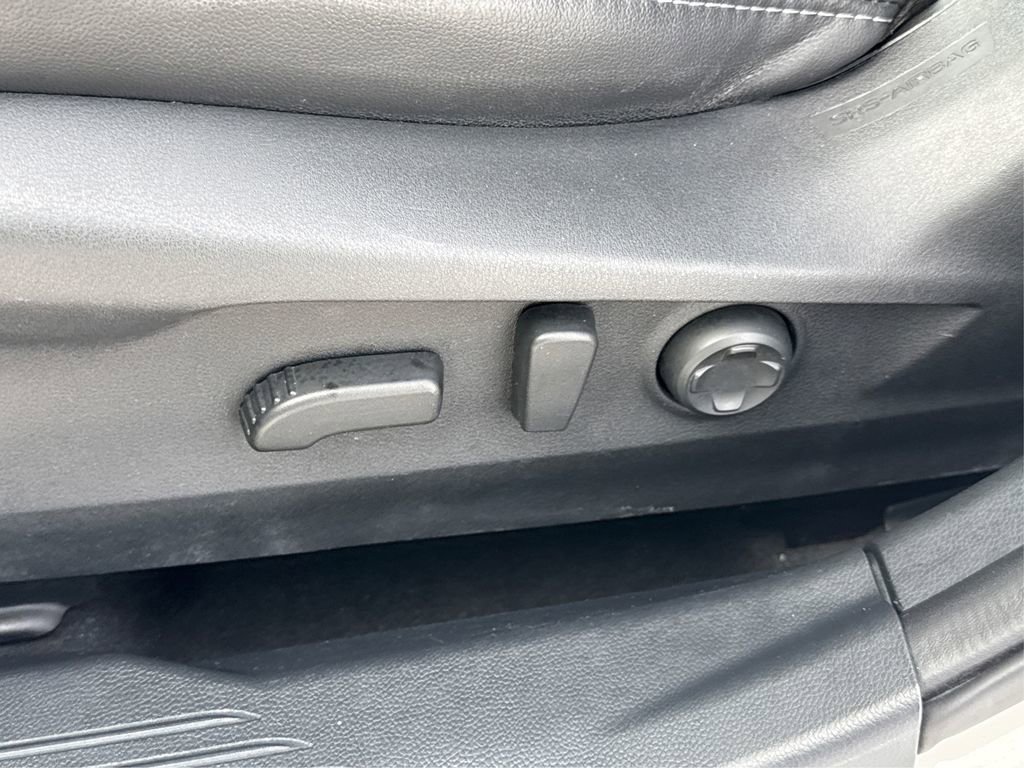 Used 2023 Subaru Outback Limited XT image 31