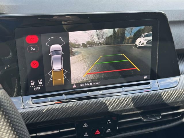 Used 2023 Volkswagen Golf 20th Anniversary Edition image 28