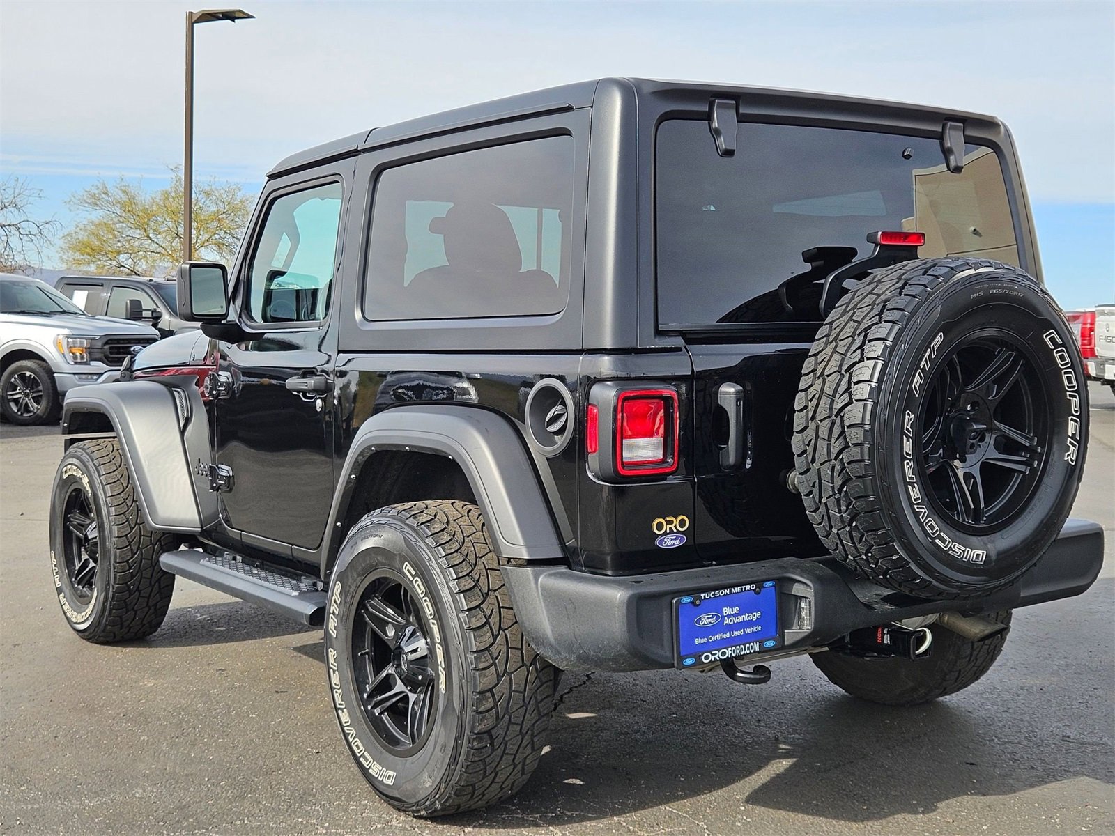 Used 2022 Jeep Wrangler Sport image 8