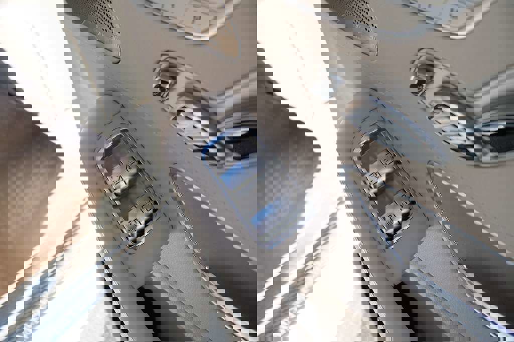 Used 2015 Mercedes-Benz S 550 Sedan image 30