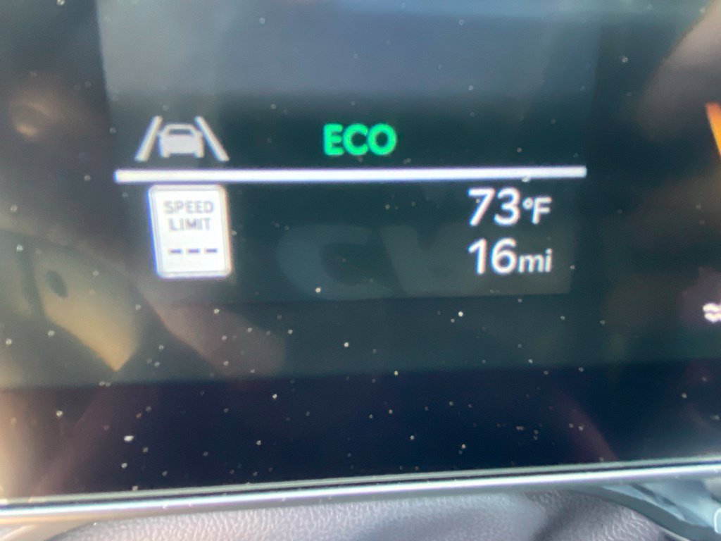 New 2027 Kia Carnival EX FWD image 14