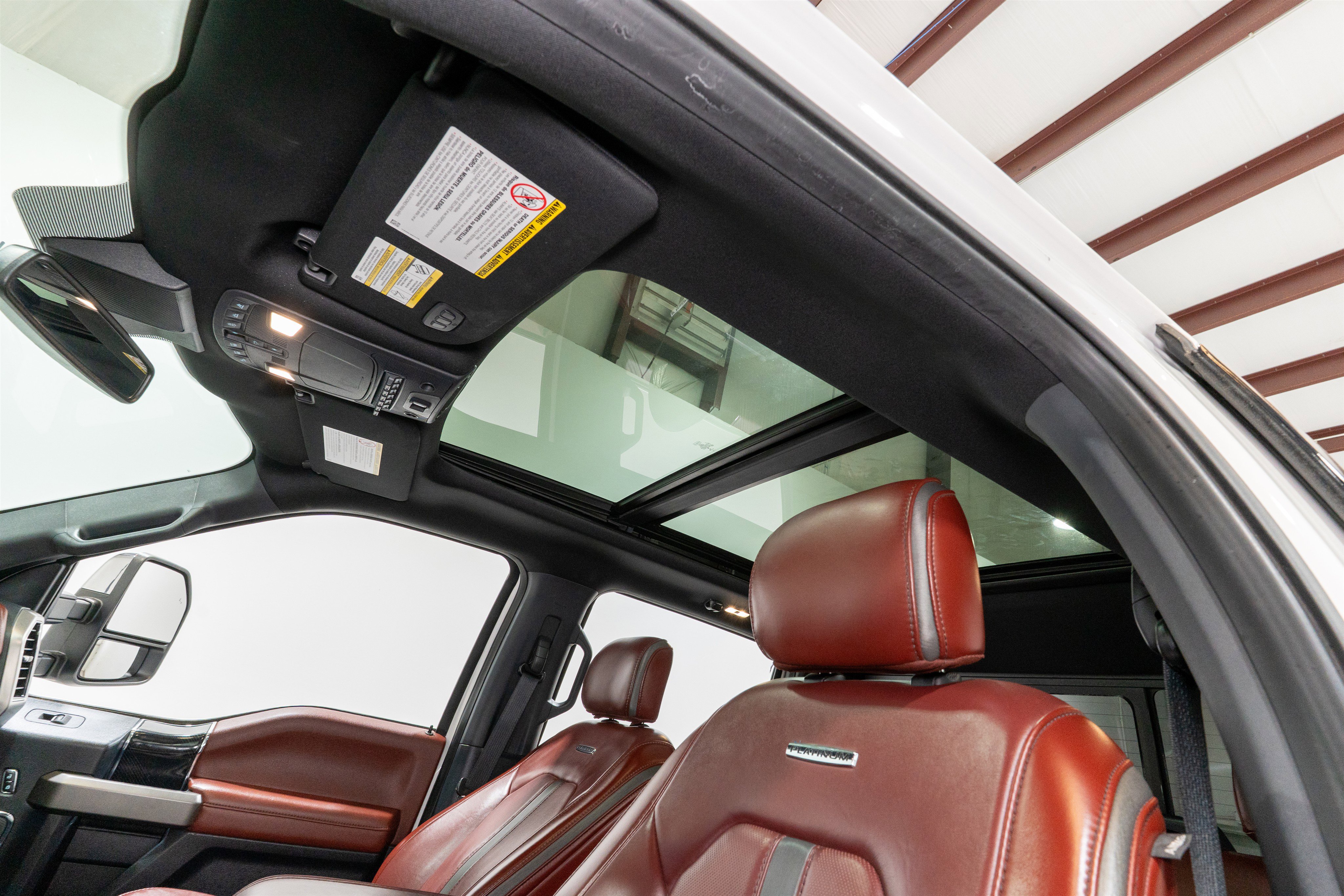 Used 2022 Ford F250 Platinum w/ FX4 Off-Road Package image 19