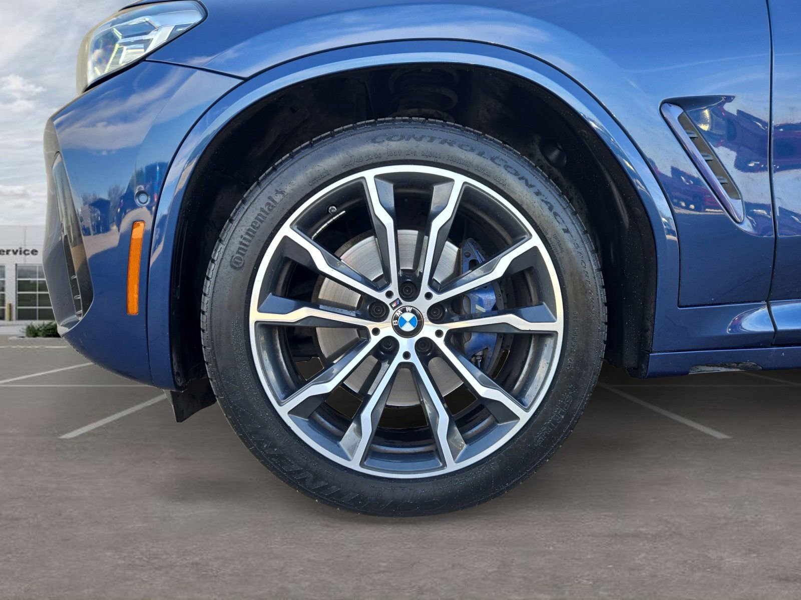 Used 2022 BMW X4 M40i w/ Premium Package image 14