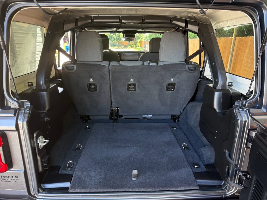 Used 2024 Jeep Wrangler Unlimited Sport AWD/4WD image 33