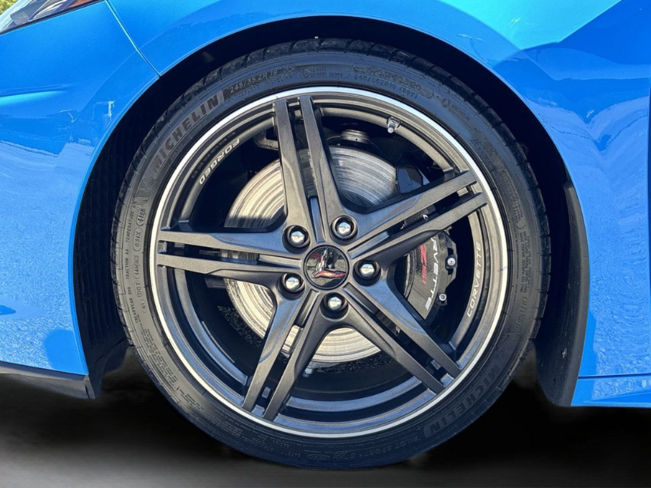 Used 2024 Chevrolet Corvette Stingray Premium Conv w/ Z51 Performance Package image 32