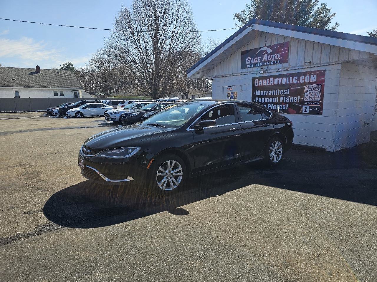 Used 2016 Chrysler 200 Limited w/ Convenience Group image 5