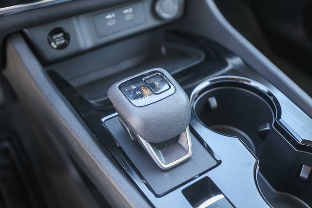 Used 2025 Nissan Rogue SV w/ SV Premium Package image 20