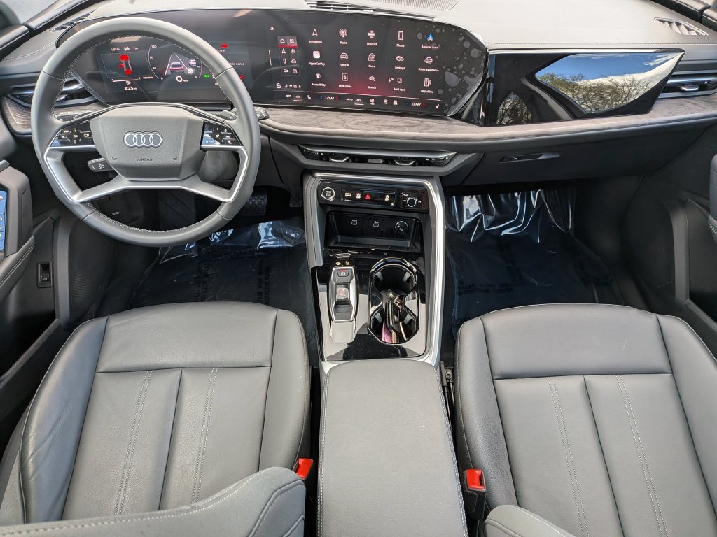 Used 2025 Audi Q5 Premium w/ 19" Wheel Package AWD/4WD image 27