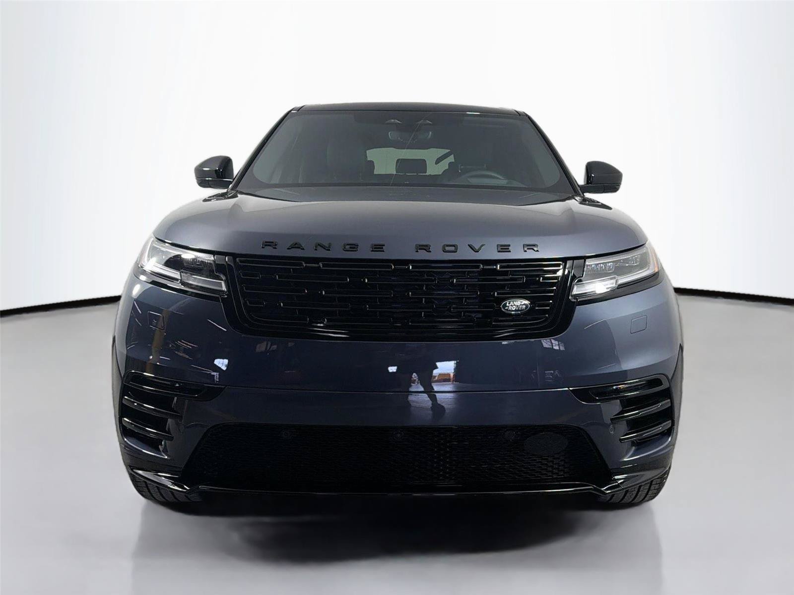 New 2026 Land Rover Range Rover Velar Belgravia AWD/4WD image 2