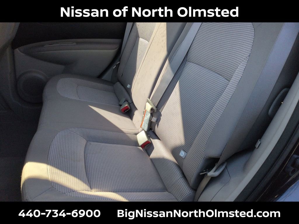 Used 2013 Nissan Rogue SV image 20