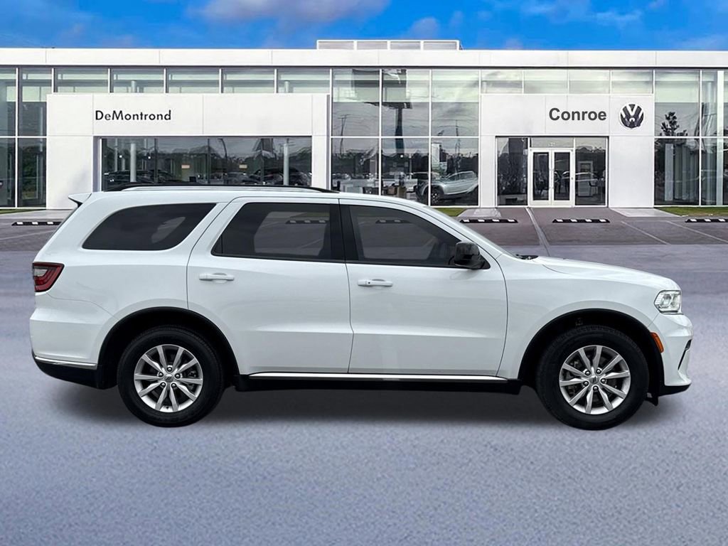 Used 2023 Dodge Durango SXT image 4