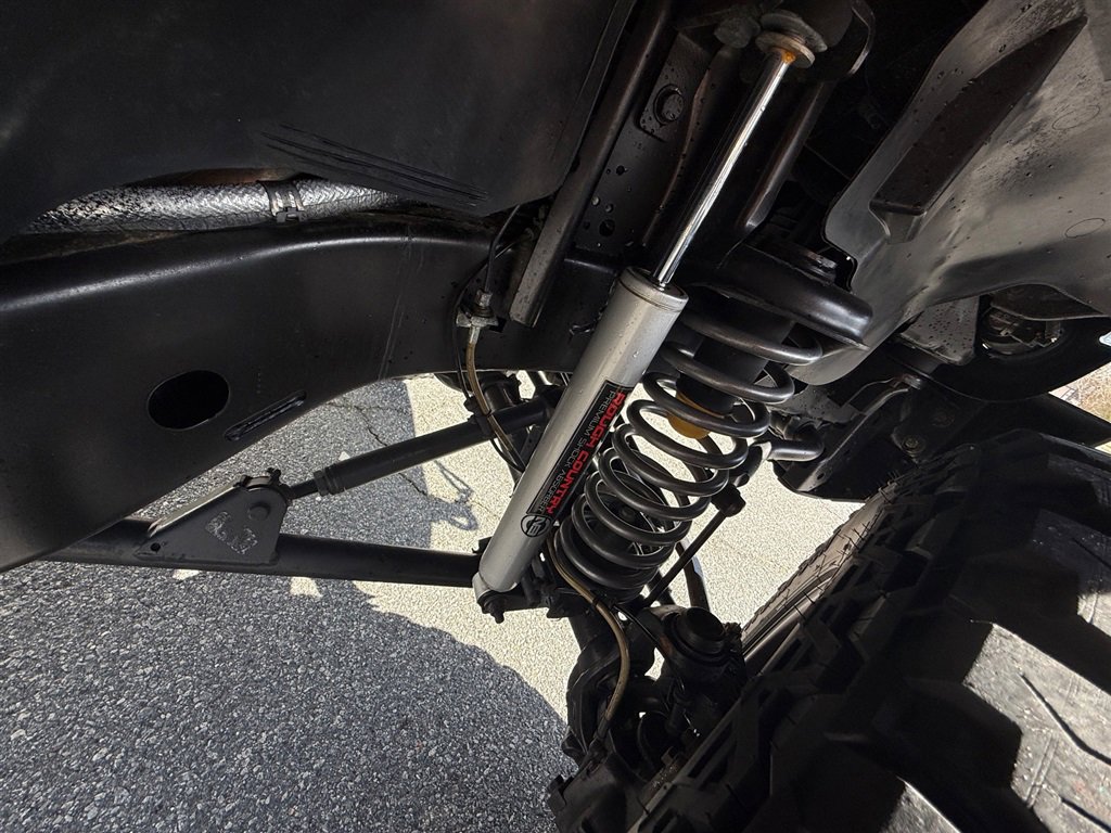 Used 2015 Jeep Wrangler Unlimited Rubicon w/ Dual Top Group image 35