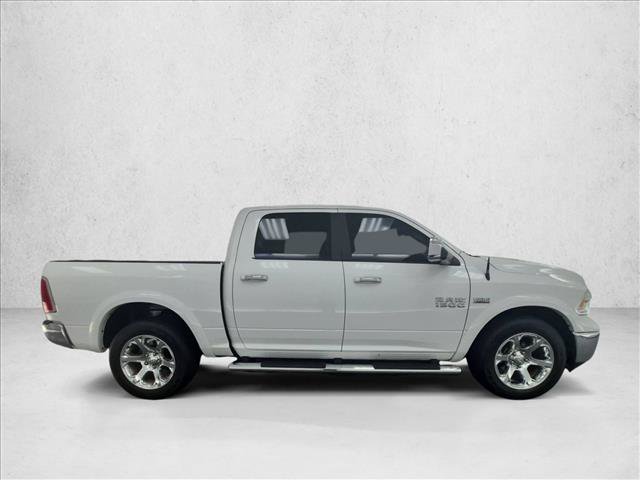 Used 2017 RAM 1500 Laramie AWD/4WD image 4