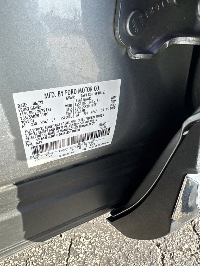 Certified 2022 Ford Explorer Limited AWD/4WD image 15