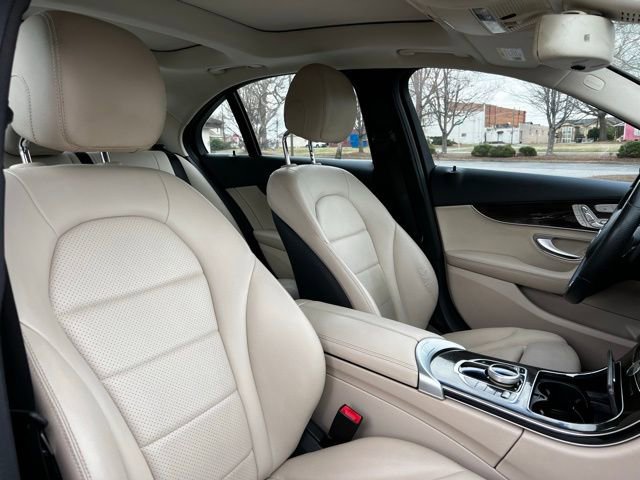 Used 2018 Mercedes-Benz C 300 4MATIC Sedan image 23