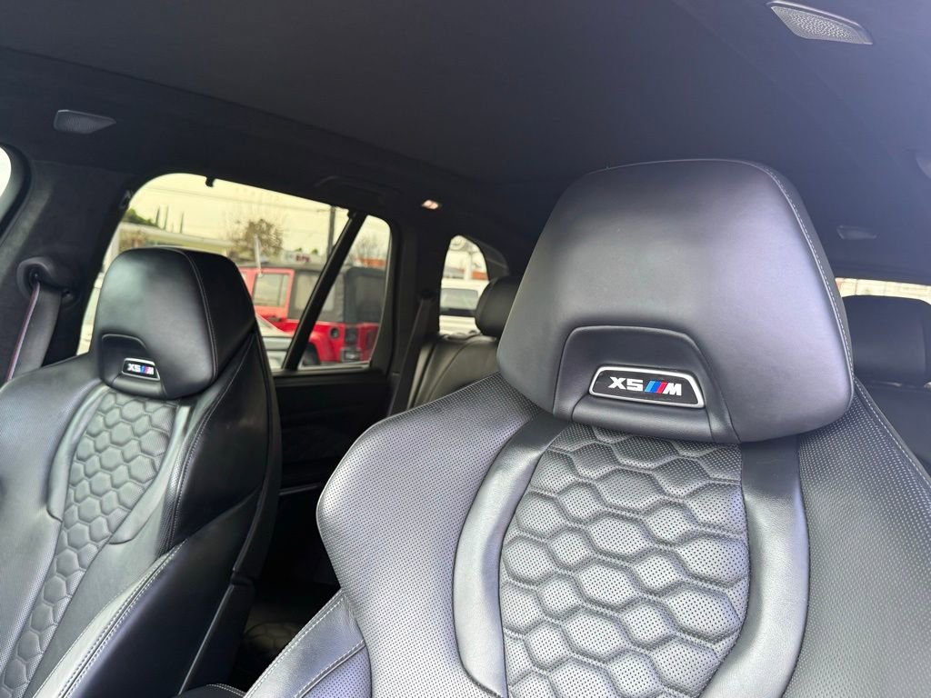 Used 2020 BMW X5 M Competition w/ Executive Package image 22